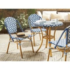 Beliani Tuintafel RIFREDDO - Blauw Pe Rotan -Tuinmeubelwinkel 226b19b2520b4e91a8a3b13a571a166f